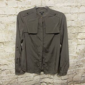 Ann Taylor Green Silk Stretch Button Up Long Sleeve Blouse